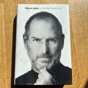 Steve Jobs by Walter Isaacson Hardback Book
